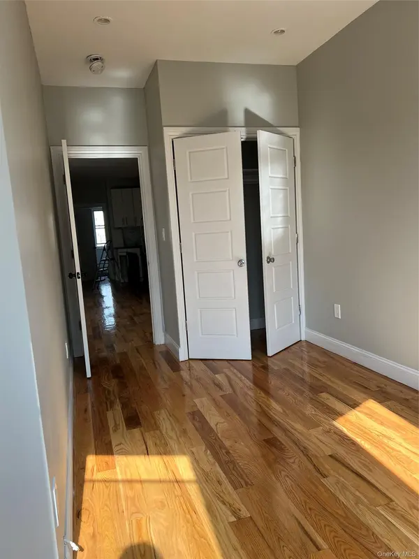 Address not disclosed, Brooklyn, NY 11207