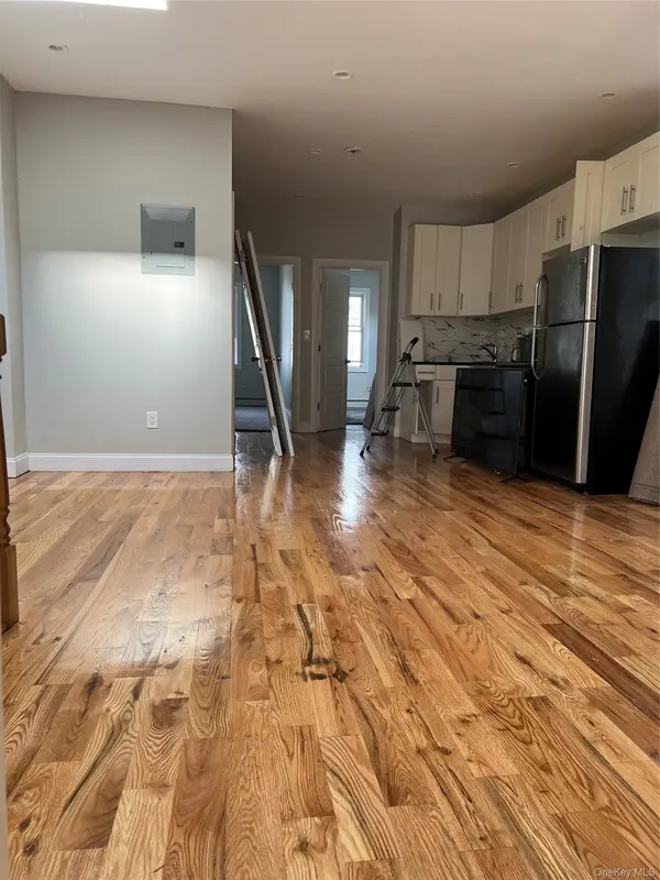 Address not disclosed, Brooklyn, NY 11207