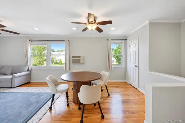 71-68 252nd ST #2B, Bellerose, NY 11426