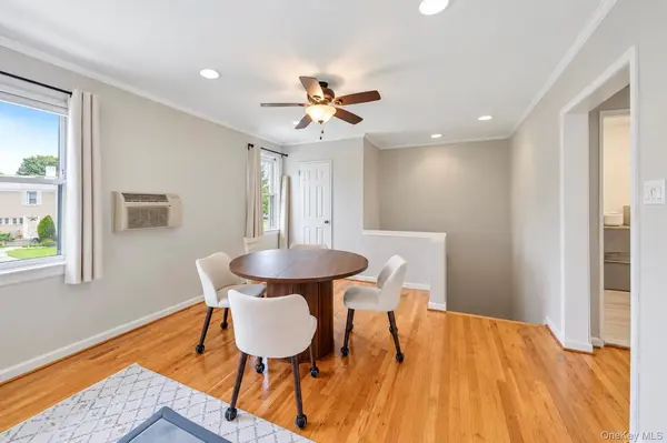 71-68 252nd ST #2B, Bellerose, NY 11426