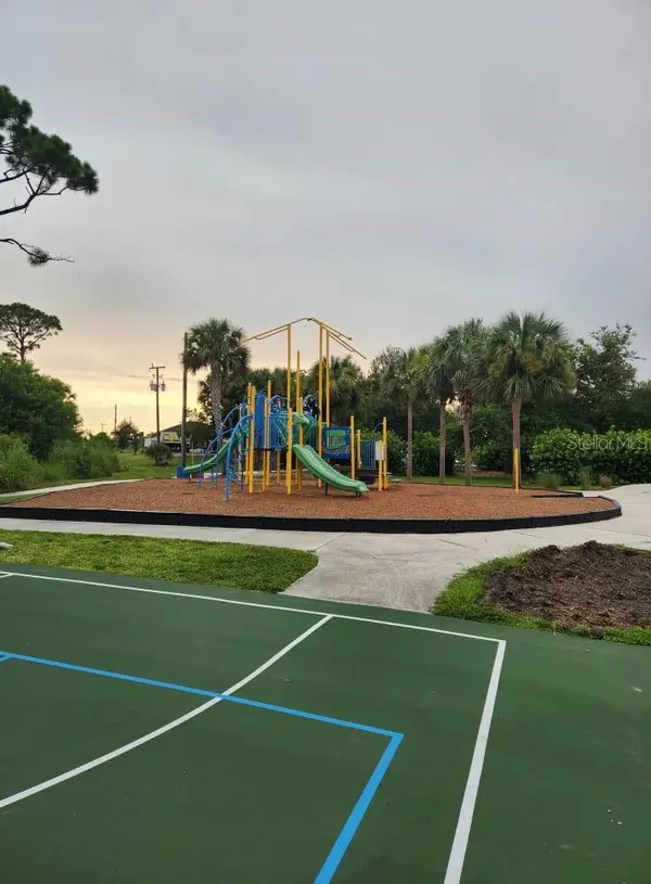 10426 MONTICELLO DR, Port Charlotte, FL 33981