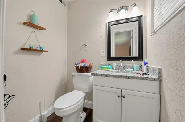 14632 STATE ST, Dade City, FL 33523