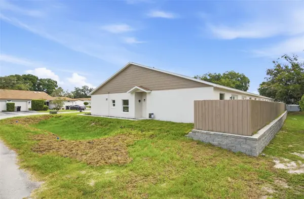 1411 OAK PL #F, Apopka, FL 32712