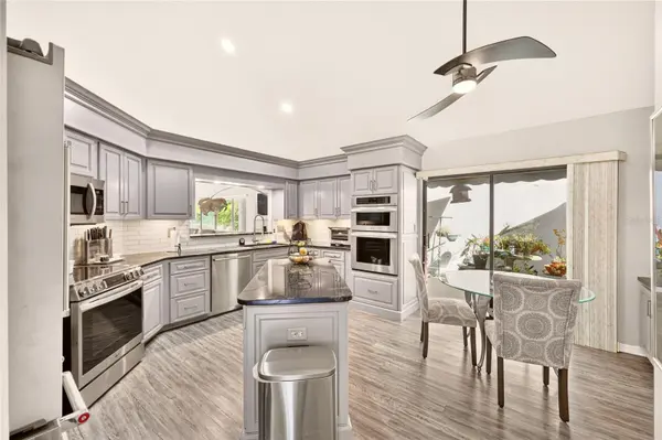 1912 SE TWIN BRIDGE CIR, Ocala, FL 34471