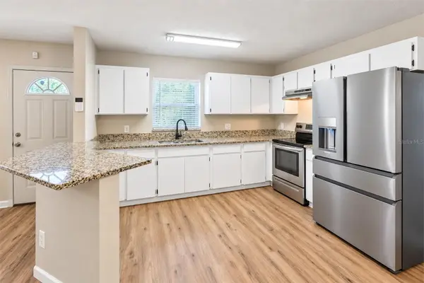 3304 E MOHAWK AVE, Tampa, FL 33610