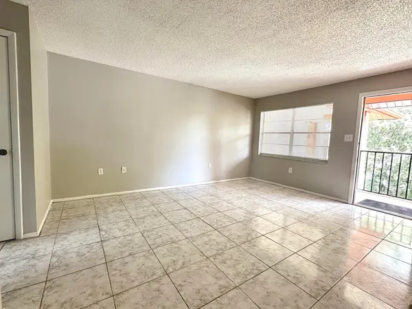 1767 S LEO LN S #104, Clearwater, FL 33755