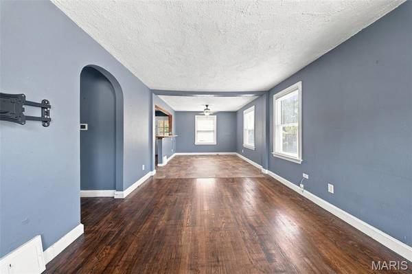 704 E State Highway 72, Rolla, MO 65401
