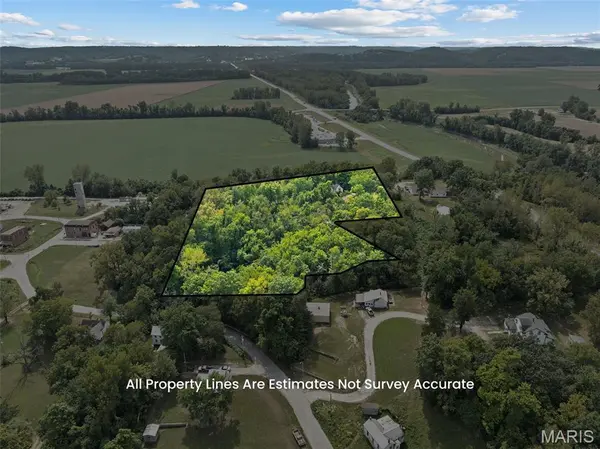 15 Penrod LN, Mckittrick, MO 65041