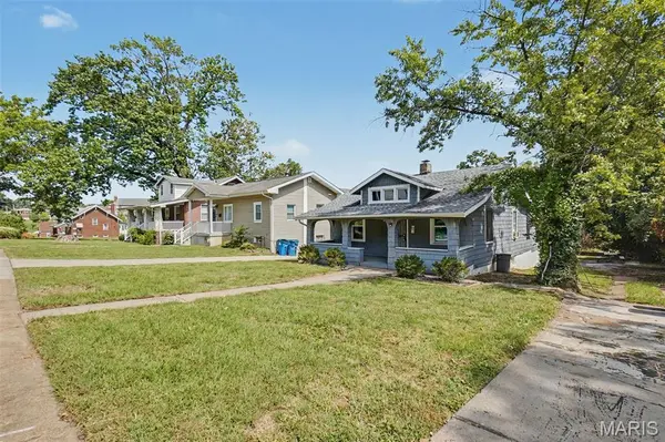 3722 Salome AVE, St Louis, MO 63121
