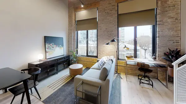 729 N Sangamon ST #303, Chicago, IL 60642