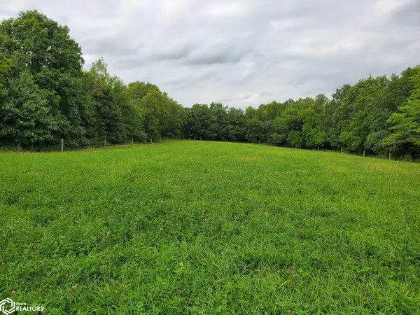 15766 Patty Acres DR, Danville, IA 52623