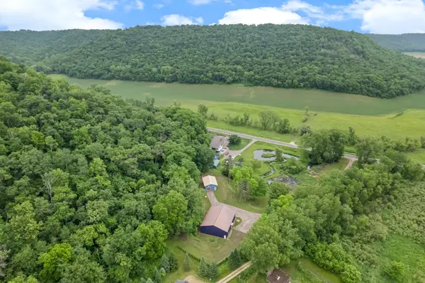 15315 County Road 25, Rollingstone, MN 55969