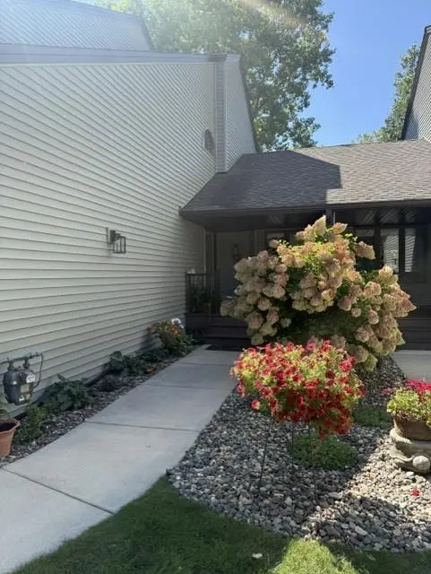 3683 Widgeon WAY, Eagan, MN 55123