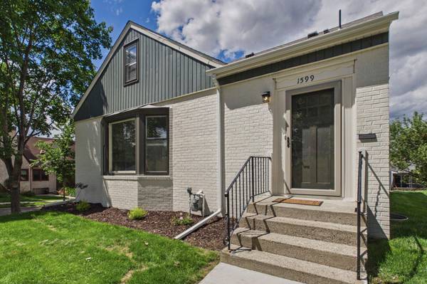 1599 Highland Pkwy, Saint Paul, MN 55116
