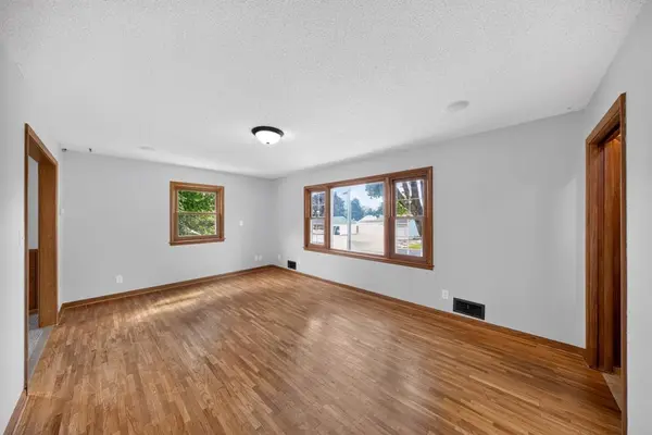 604 Park ST SE, Chatfield, MN 55923