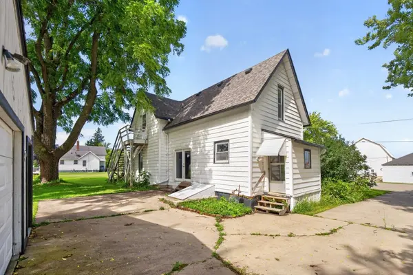 414 E Main ST, Racine, MN 55967