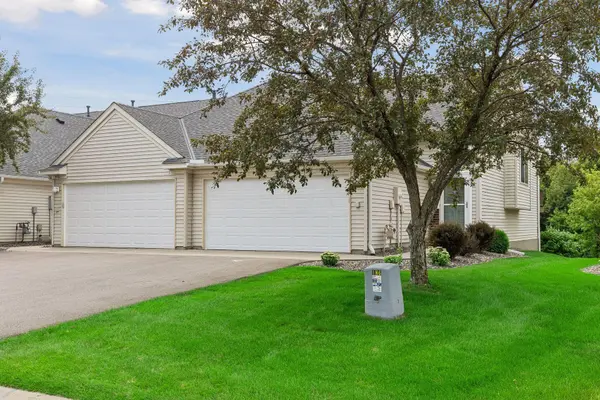 9765 Zinnia LN N, Maple Grove, MN 55369