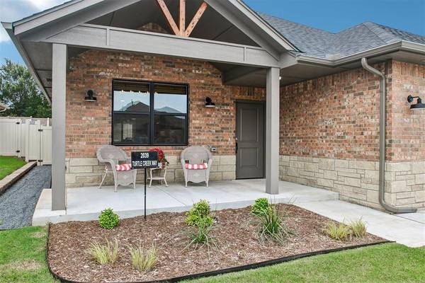 2039 Turtle Creek WAY, Norman, OK 73071