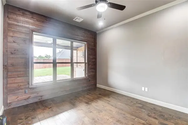 2013 Providence DR, Norman, OK 73071