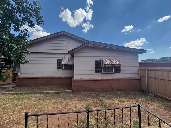 420 W 8th ST, Cordell, OK 73632