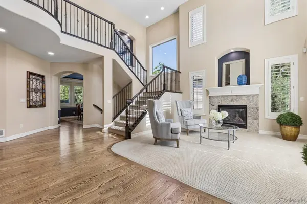 9547 S Silent Hills DR, Lone Tree, CO 80124