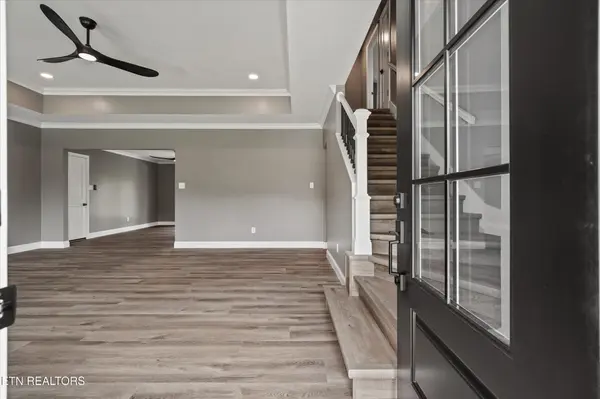 441 Dairy Lane, Lenoir City, TN 37772