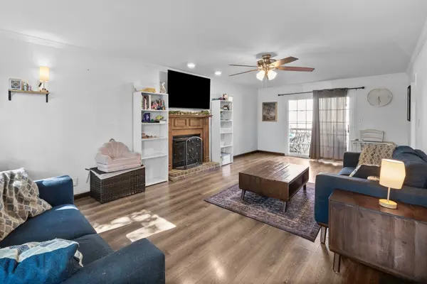 801 Parkview Ct, Clarksville, TN 37042