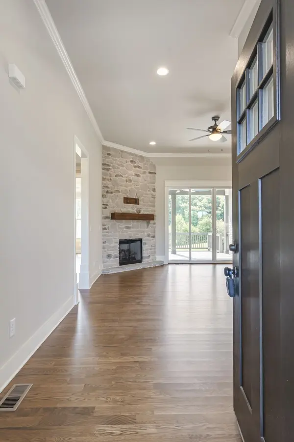 4037 Advocate Path, Culleoka, TN 38451