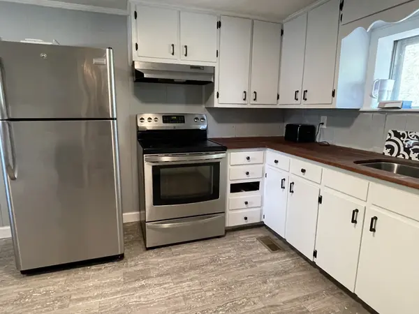 1014 W Lincoln St, Tullahoma, TN 37388