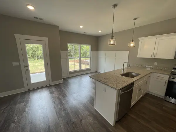 2321 Barringer Ln, Murfreesboro, TN 37128