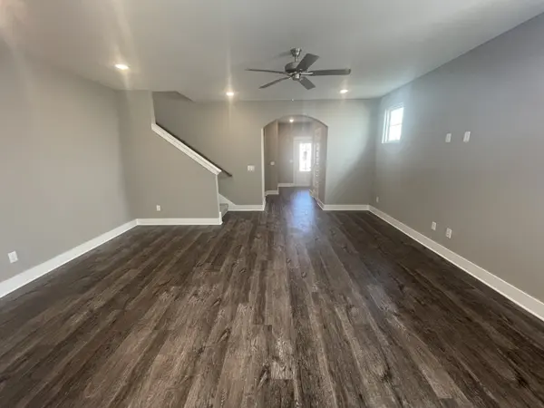 2317 Barringer Ln, Murfreesboro, TN 37128