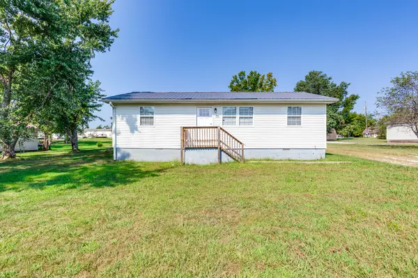 110 Totty Dr, Hohenwald, TN 38462