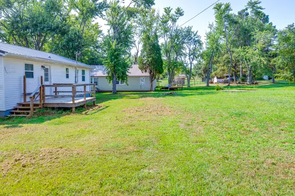 110 Totty Dr, Hohenwald, TN 38462