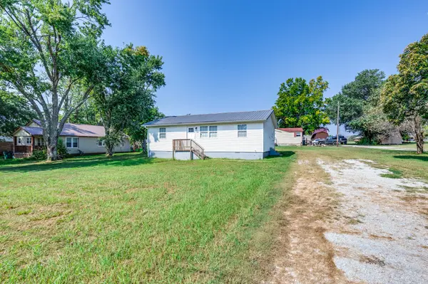 110 Totty Dr, Hohenwald, TN 38462