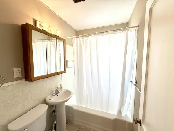 1757 S Washington St, Wichita, KS 67217
