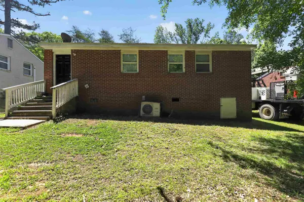 9 Delores ST, Greenville, SC 29605