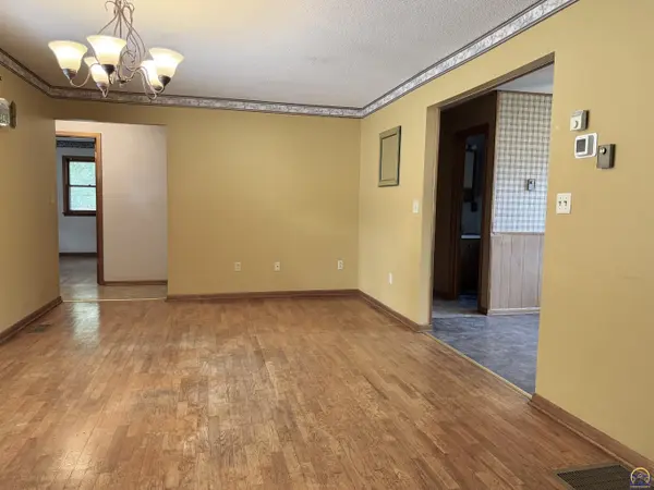 611 Main ST, Maple Hill, KS 66507