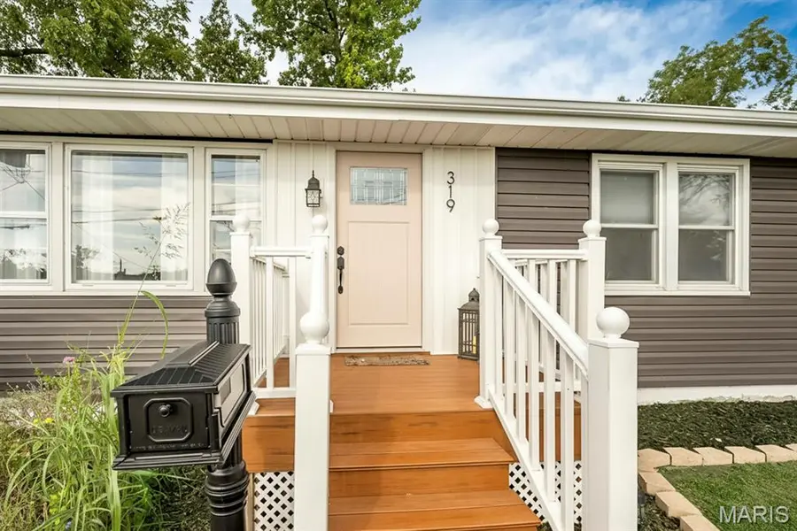 319 Wood ST, O'fallon, MO 63366