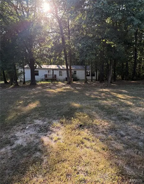 10123 Dorlac DR, Cadet, MO 63630