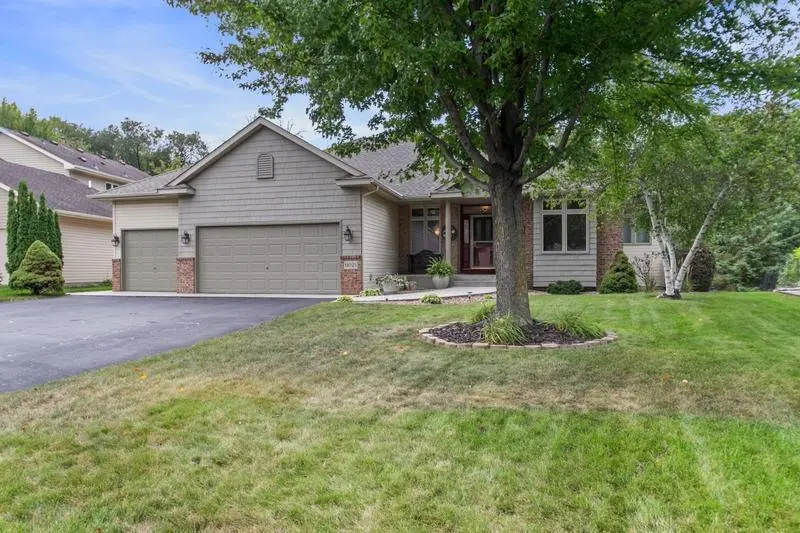 11021 Timberline DR N, Champlin, MN 55316