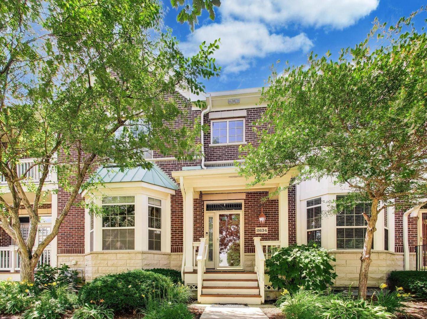 2634 Violet ST, Glenview, IL 60026