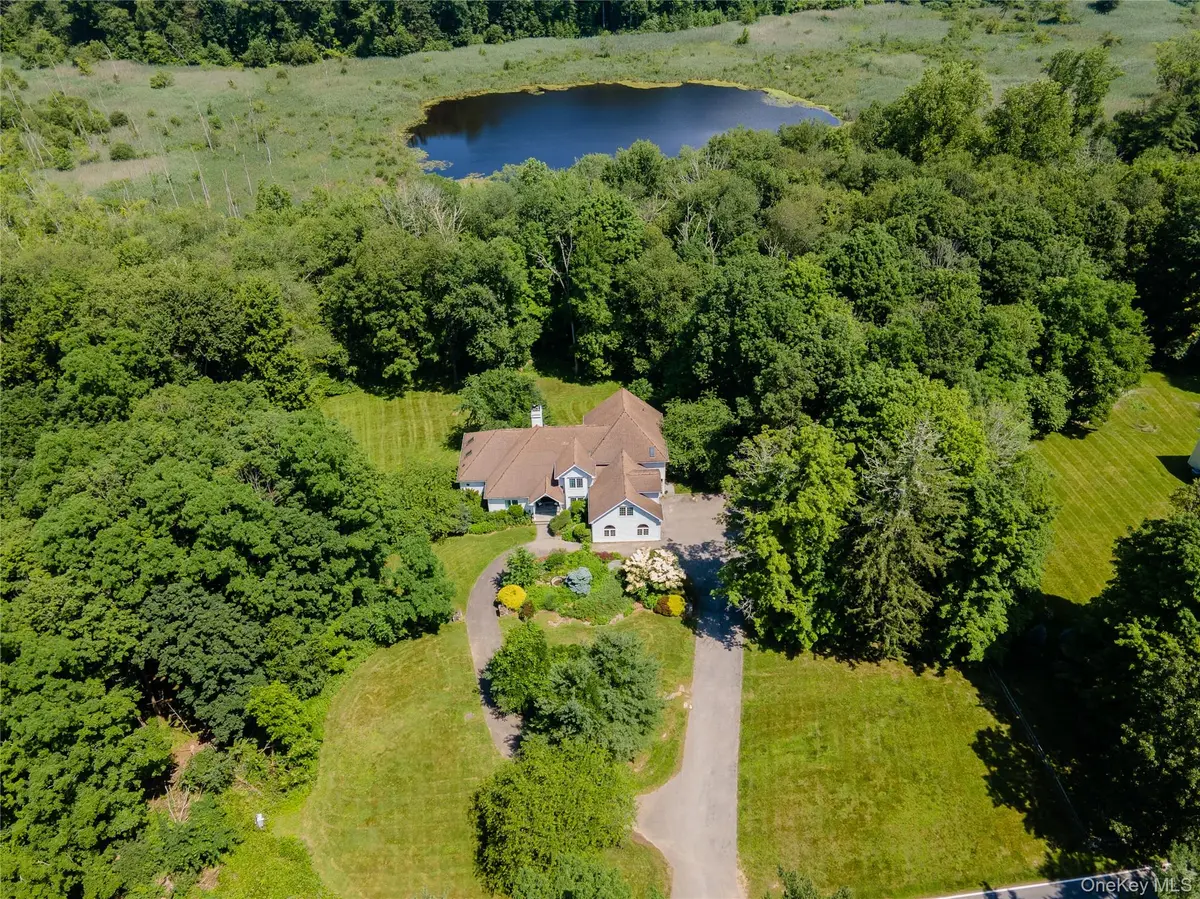 236 Hardscrabble RD, North Salem, NY 10560