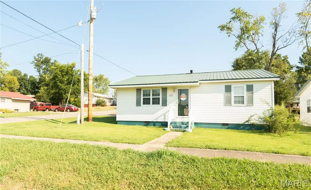 601 E Richardson AVE, Puxico, MO 63960