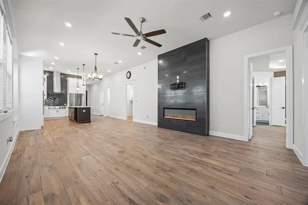 140 Caterpillar LN, Georgetown, TX 78628