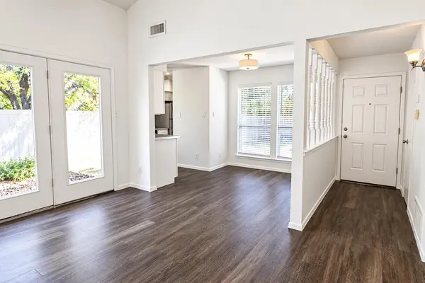 9412 Teasdale TER #B, Austin, TX 78753