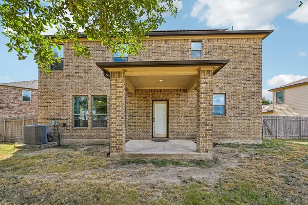 4002 Kings Canyon DR, Taylor, TX 76574