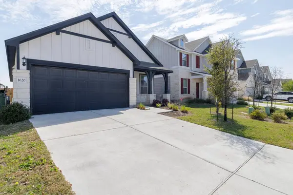 1620 Holly Lake DR, Leander, TX 78641