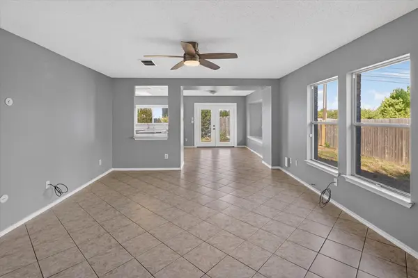 3144 Settlement DR, Round Rock, TX 78665