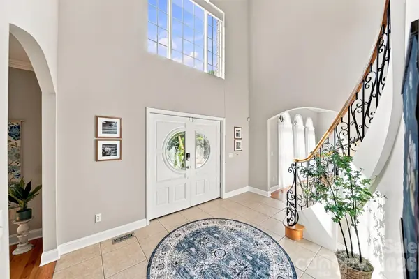 381 Lake Forest DR, Taylorsville, NC 28681
