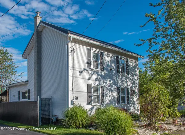 332 Rushbrook ST, Jermyn, PA 18433
